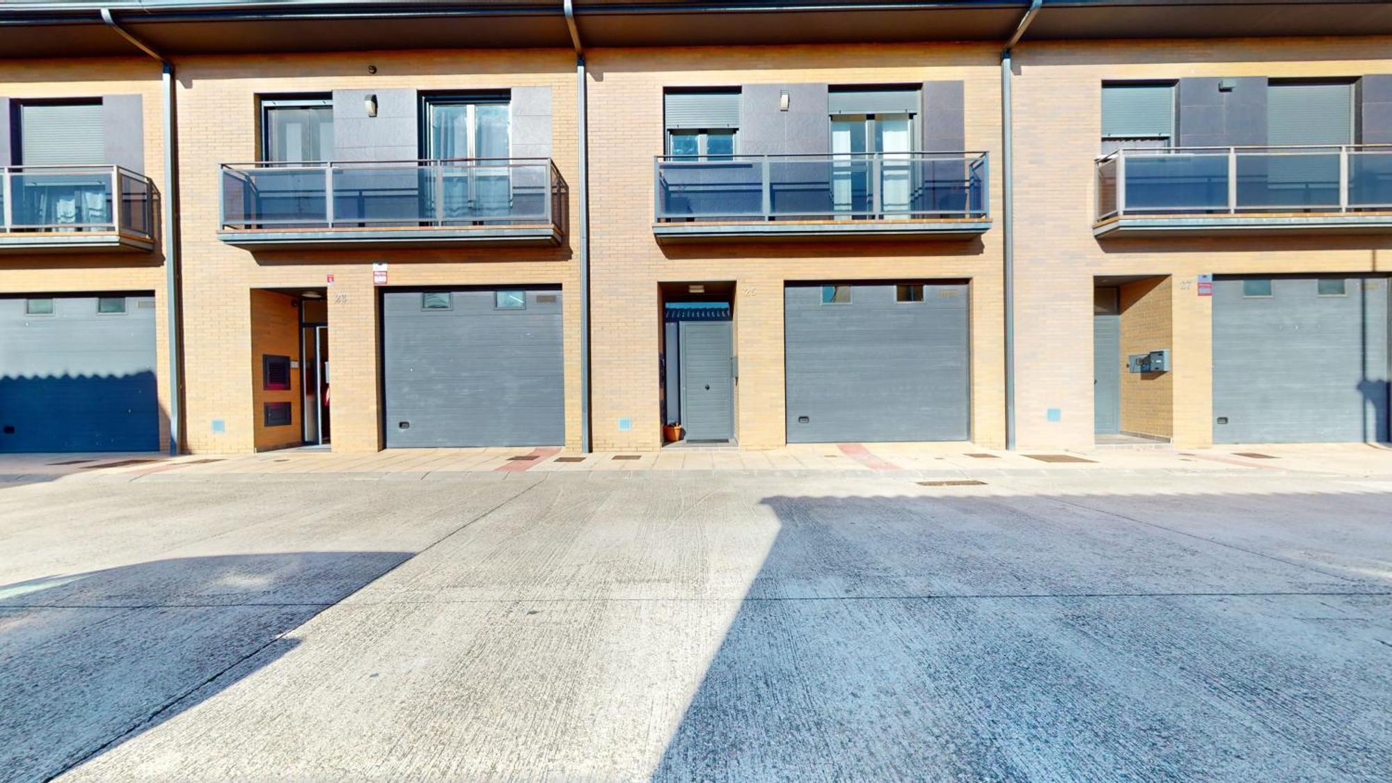 Vt Miranda Apartment Olite Exterior photo